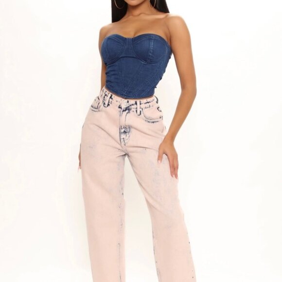Fashion Nova Straight Leg Jeans Size 9 Acid Wash NWT - Picture 1 of 6